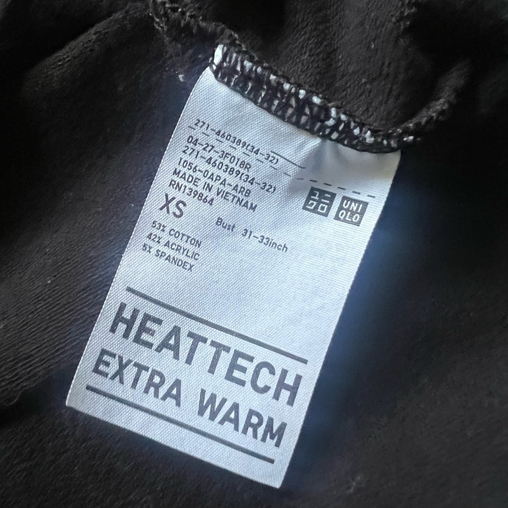 Uniqlo HEATTECH Classic Cotton Black Long Sleeve Size XS - Picture 3 of 3